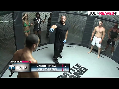❤️ Ultimate Fighter nabib numbritüdrukut kohe pärast võitlust ringis Porno at us