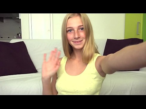 ❤️ Kui mul on igav, masturbeerin laisalt oma roosa tussu Porno at us