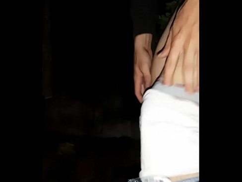 ❤️ Minu naaber hüppas minu karantiiniseina peale Porno at us